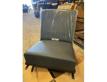 Sonderangebot MILITAIRE FRONT SEAT DEFENDER SAMENSTEL MET SLEDE ONDERZIJDE
